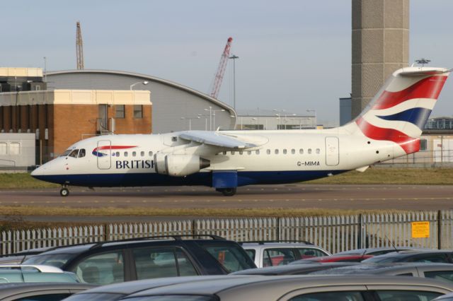 G-MIMA — - G-MIMA BAE 146 AT LUTON ON 22.01-2005