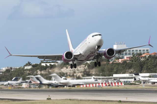 Boeing 737 MAX 8 (9Y-GRN)