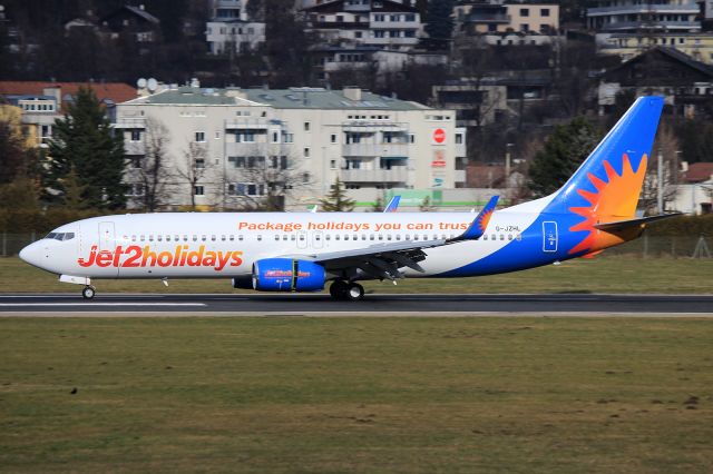 Boeing 737-800 (G-JZHL)
