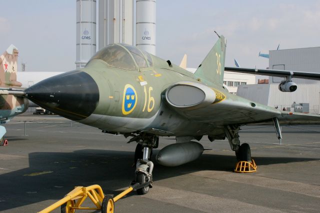 VALMET Draken (N35069) - Saab J-35A Draken (35069), Aerospace Museum Paris-Le Bourget (LFPB)