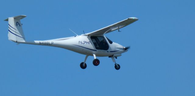 PIPISTREL Alpha Trainer (N488LP) - About to touch down is this 2022 Pipistrel Alpha Trainer in the Summer of 2024.