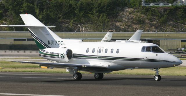 Hawker 800 (N317CC)