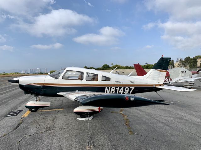 Piper Cherokee (N81497)