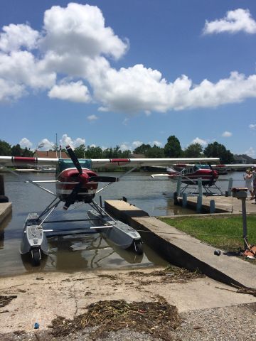 Cessna Skywagon (N61301) - Docked in Lafitte, Louisiana doing air tours 