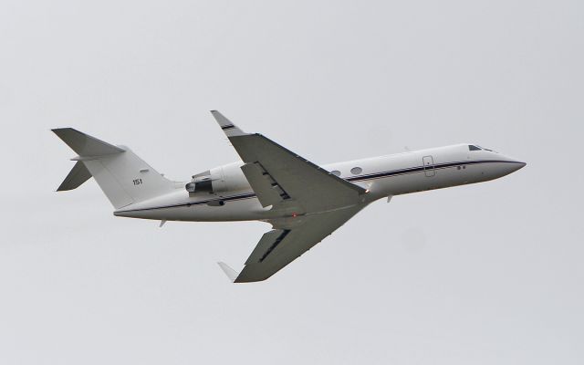 16-5151 — - catbird1 usn c-20g 165151 dep shannon 10/4/18.