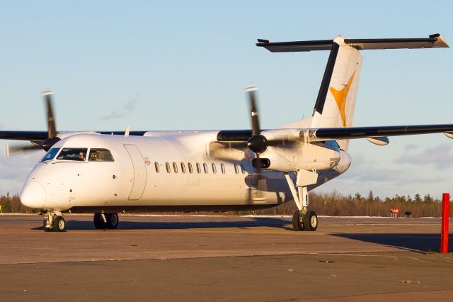 de Havilland Dash 8-300 (C-GYCV)