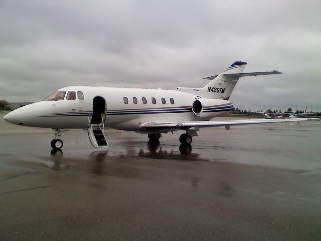 Hawker 800 (N426TM)