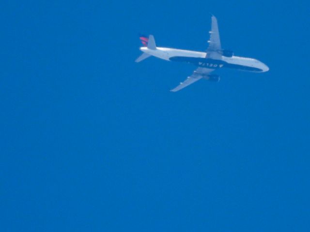 Airbus A321 (N331DN) - DAL381br /ATL-SLCbr /09/19/22