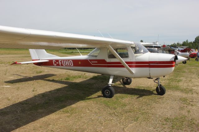 Beechcraft 35 Bonanza (C-FUHO) - C-FUHO Cessna 150-F RVA Aéroport de Sherbrooke QC. CYSC 16-06-2018.