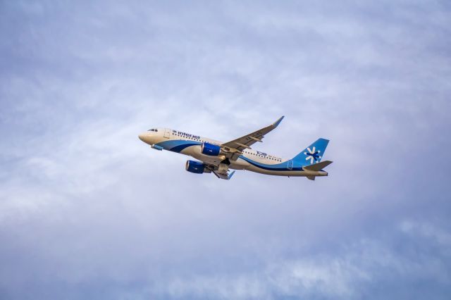 Airbus A320 (XA-LHG)