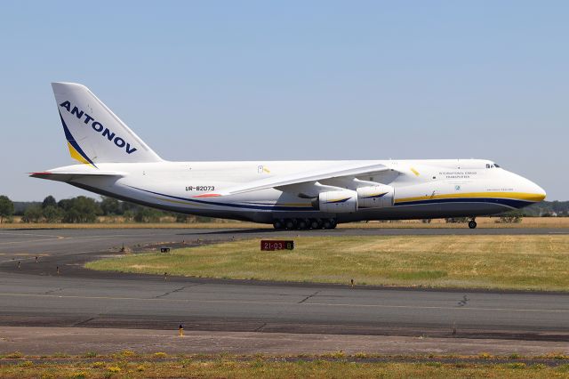 Antonov An-124 Ruslan (UR-82073)