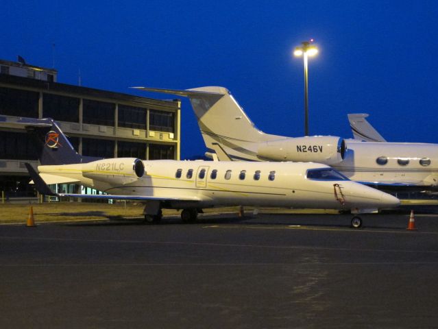 Learjet 45 (N821LC)