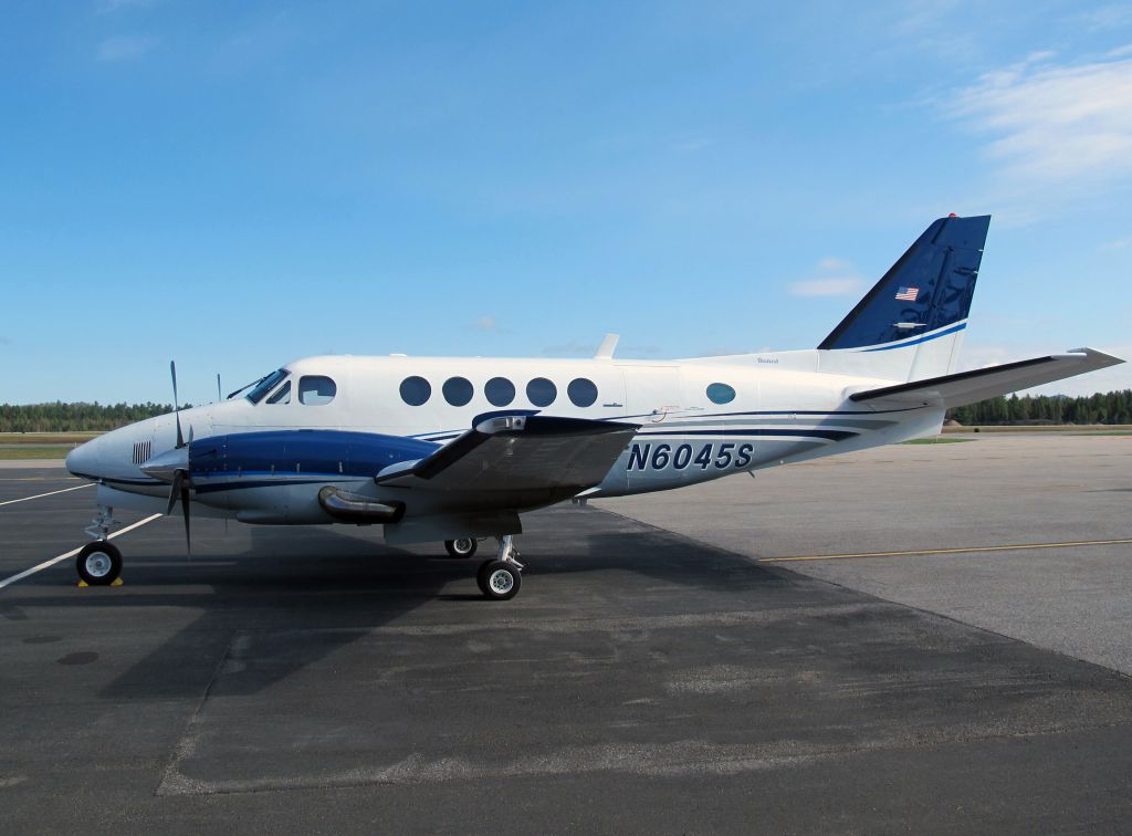 Beechcraft King Air 100 (VTE604)