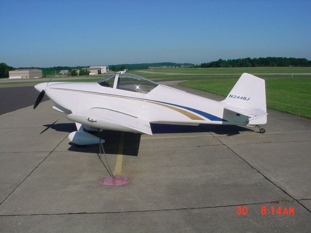 Experimental  (N244BJ) - Parked on ramp 6/30/09