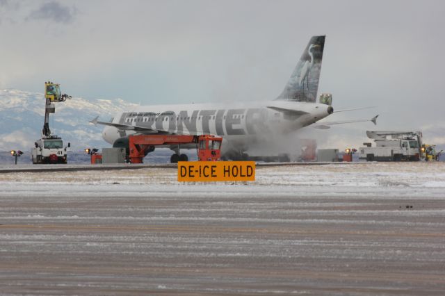 Airbus A319 (N914FR)