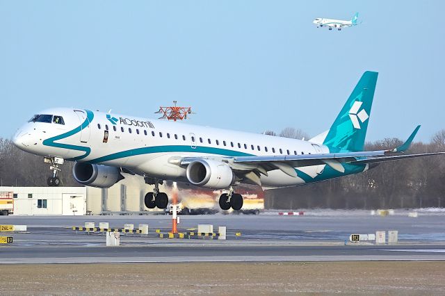 Embraer ERJ-190 (I-ADJT)