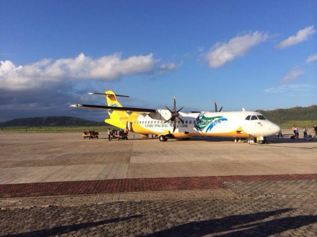 ATR ATR-72 — - Cebú Pacific