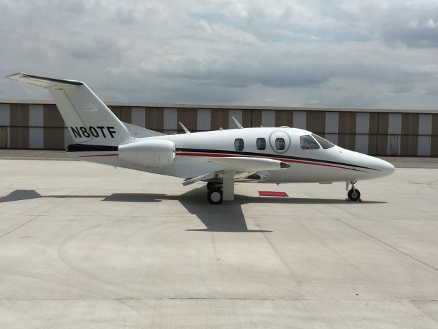 Eclipse 500 (N80TF) - On the way to Airventure 2015.