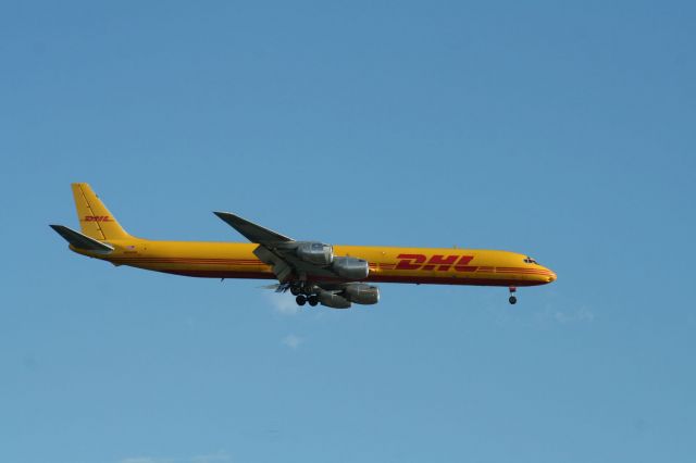 McDonnell Douglas DC-8-70 (N804DH)