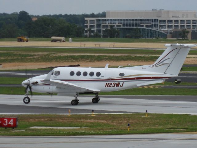 Beechcraft Super King Air 200 (N23WJ)