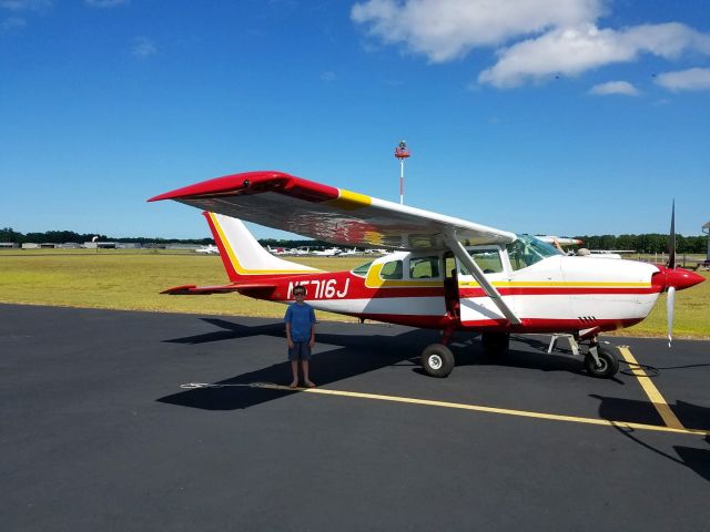 Cessna 206 Stationair (N5716J) - Cessna P206E Stationair (N5716J)