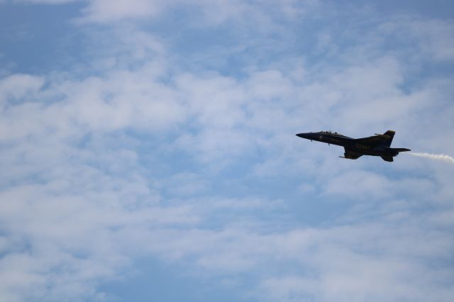 — — - Blue Angels Super Hornet practice in Pensacola, Florida 5/12/2021