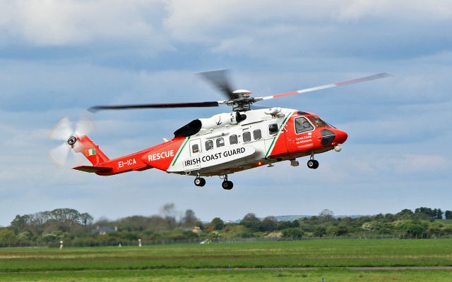 Sikorsky Helibus (EI-ICA) - s-92a ei-ica training at shannon 23/4/17.