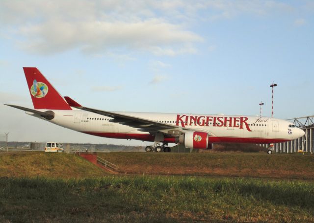 Airbus A330-200 (D-ALAB)