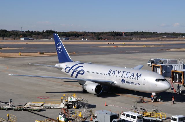 BOEING 767-200 (XA-JBC) - 2012/12/10