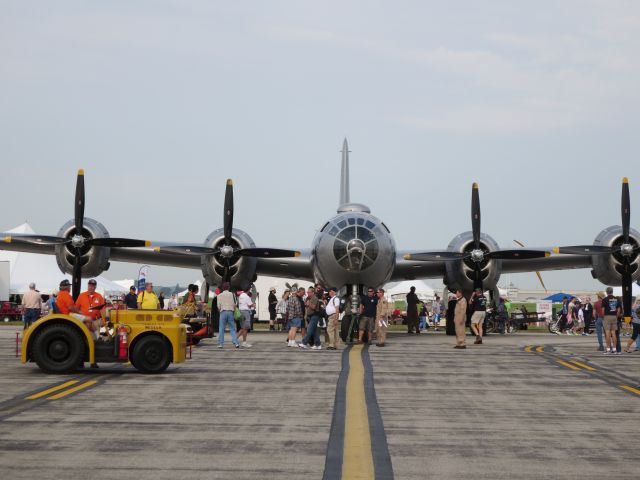 Boeing B-29 Superfortress (NX529B)