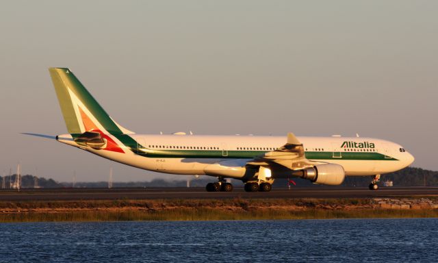 Airbus A330-200 (EI-EJL)