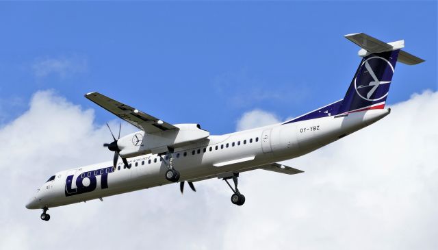 de Havilland Dash 8-400 (OY-YBZ) - Photo taken on April 24, 2021