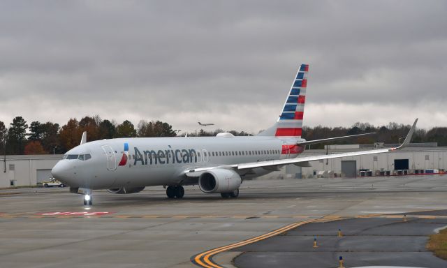 Boeing 737-800 (N848NN) - American Airlines Boeing 737-823(WL) N848NN in Charlotte