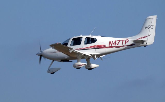 Cirrus SR-20 (N47TP) - On final is this 2010 Cirrus SR-20 in the Winter of 2020.