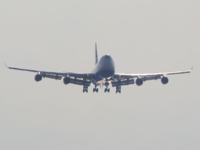 Boeing 747-400 (G-BNLJ)