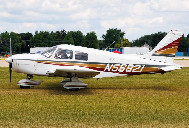 Piper Cherokee (N56821)