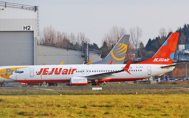 Boeing 737-800 (EI-GIA) - jejuair b737-8 ei-gia at shannon 25/11/18.