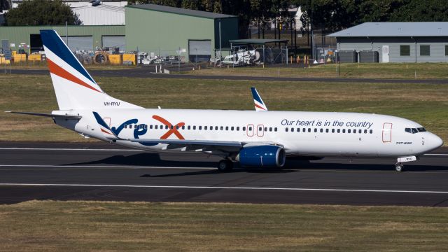 Boeing 737-800 (VH-RYU)