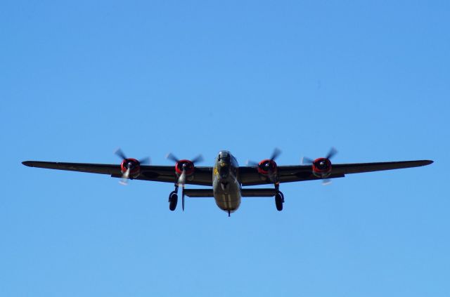 Consolidated B-24 Liberator (N224J)