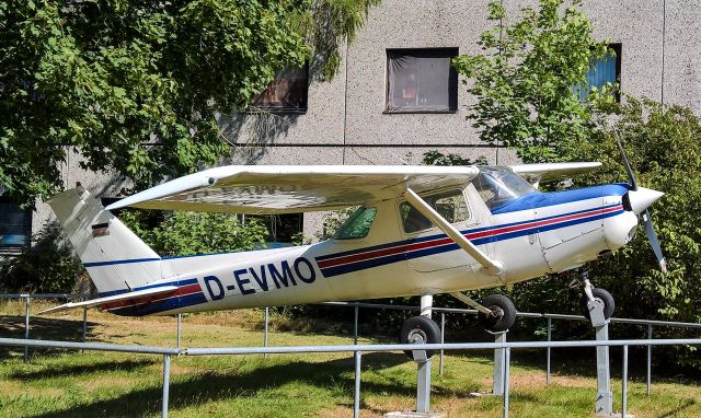 Cessna 152 (D-EVMO)