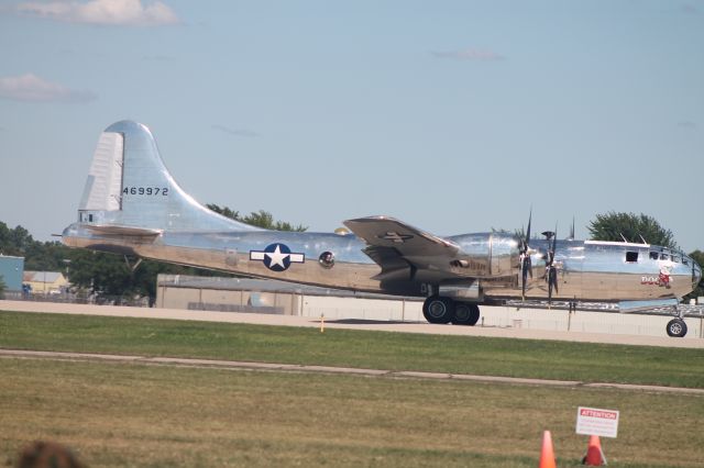 Boeing B-29 Superfortress (N69972) - Airventure 2017