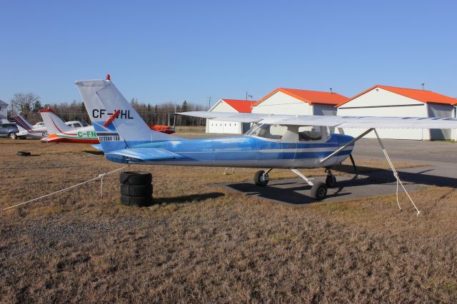 Piper Aztec (C-FVHL) - Cessna 150 CF-VHL Aéreportr de Joliette QC. CSG3 13-11-2016