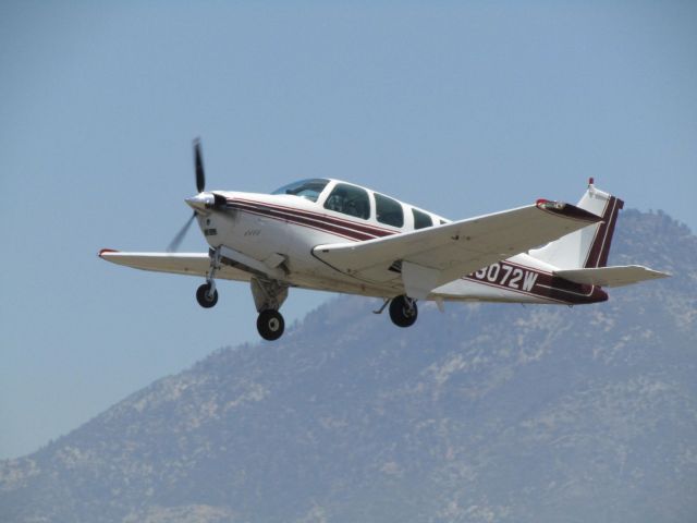Beechcraft Bonanza (36) (N3072W) - Taking off RWY 26L