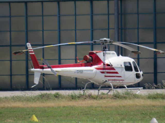 F-GYSD — - sera sur le chinois vers 9h le 6 juin pour le salon de cannes
