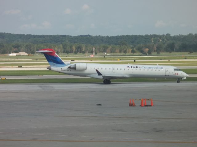 Canadair Regional Jet CRJ-700 (N376CA) - Delta or expressjet 4970 at 357pm from Atlanta on August 7 2011 Im glad they decided in 2013 to switch to MD 88s but this was good when it lasted 