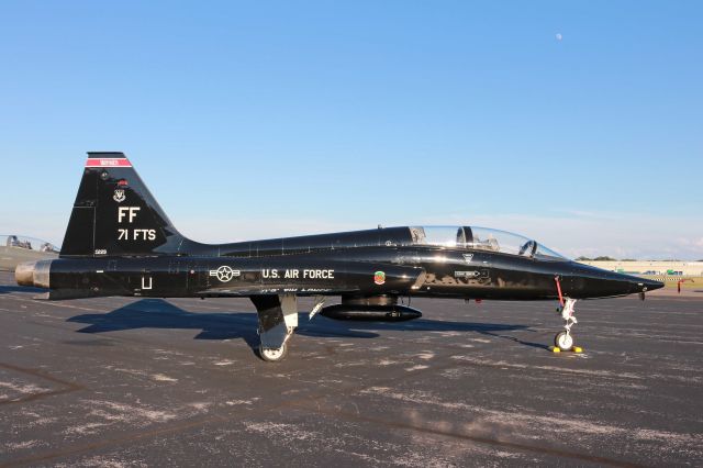 Northrop T-38 Talon (63-8229) - A USAF T-38A Talon (c/n 5576) from the 1st Fighter Wing, 71st Fighter Training Squadron (Ironmen), Langley AFB, VA, Langley Adversaries, on display for the Toledo Air Show on 15 Jul 2016.