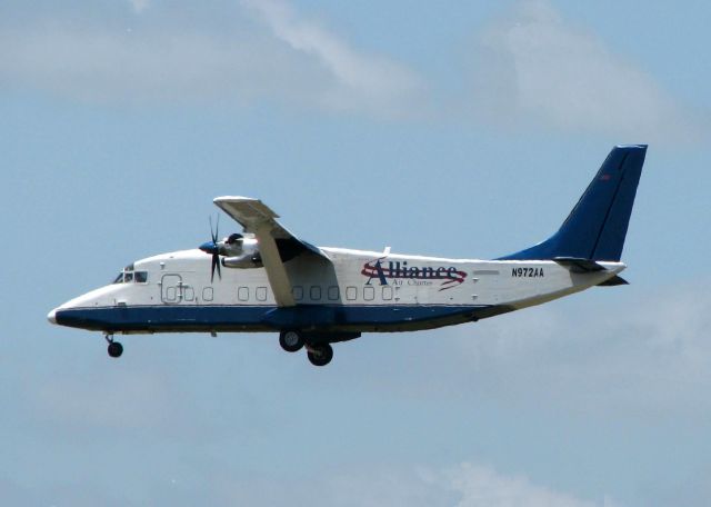 Short SD3-60 (N972AA) - Landing at Shreveport Regional.