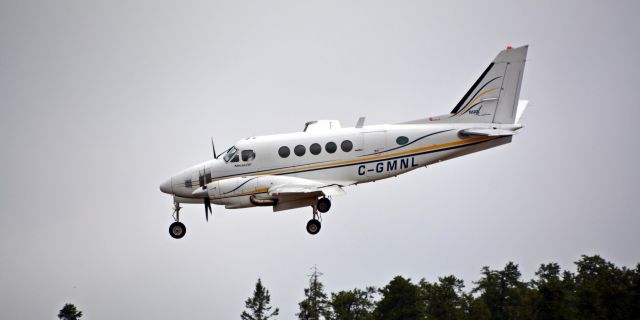 Beechcraft King Air 100 (MAX180)