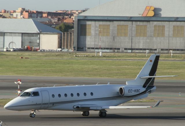 IAI Gulfstream G200 (EC-KBC)