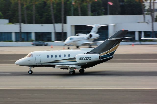 Hawker 800 (N848FL)